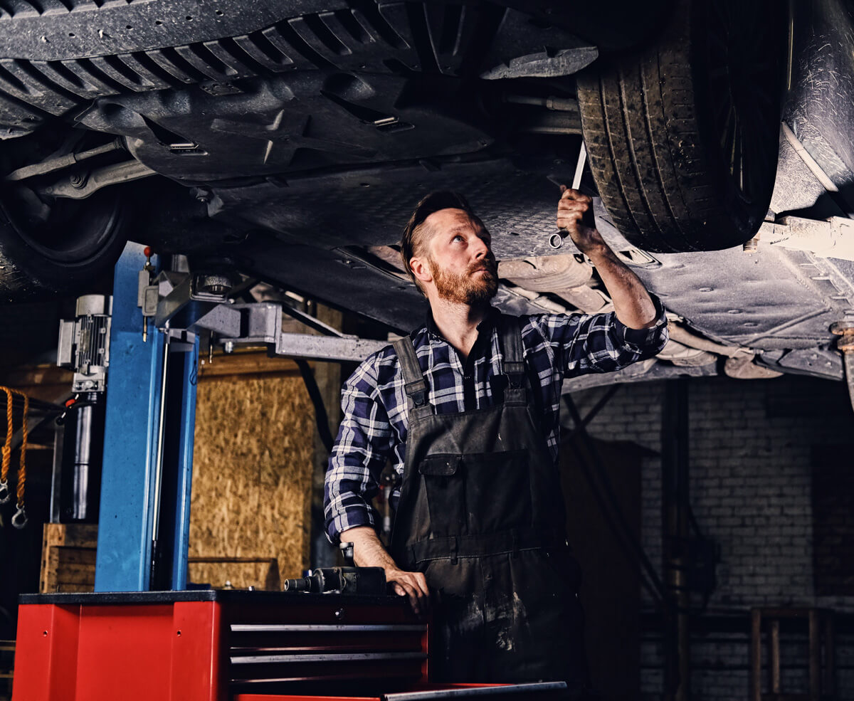 mechanik samochodowy Łańcut ProfiAuto