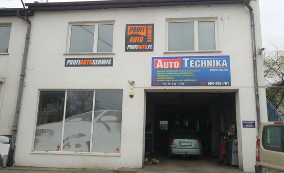 Zdjęcia warsztat samochodowy PAS AUTO TECHNIKA w Płock
