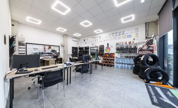 Zdjęcia warsztat samochodowy PAS Szczurek Garage w Zabrze