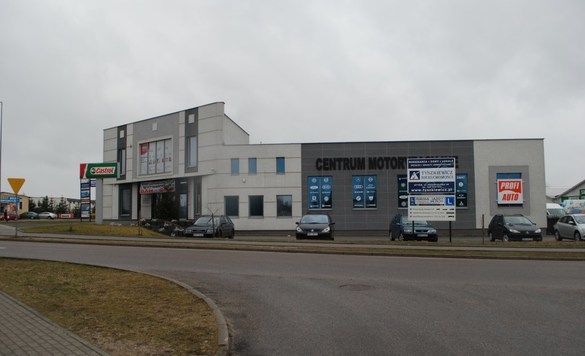 Zdjęcia sklep samochodowy Dan-Car w Bytów